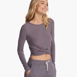 Vuori Women's Long Sleeve Tee - Lavender